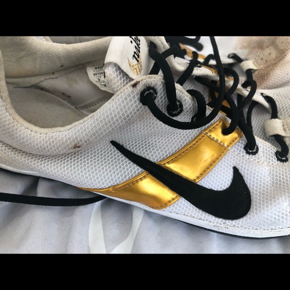 nike bowerman spikes